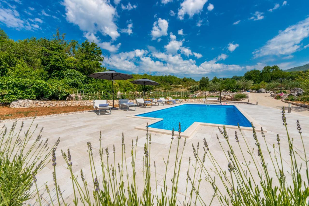 Villa Pizzelli *
